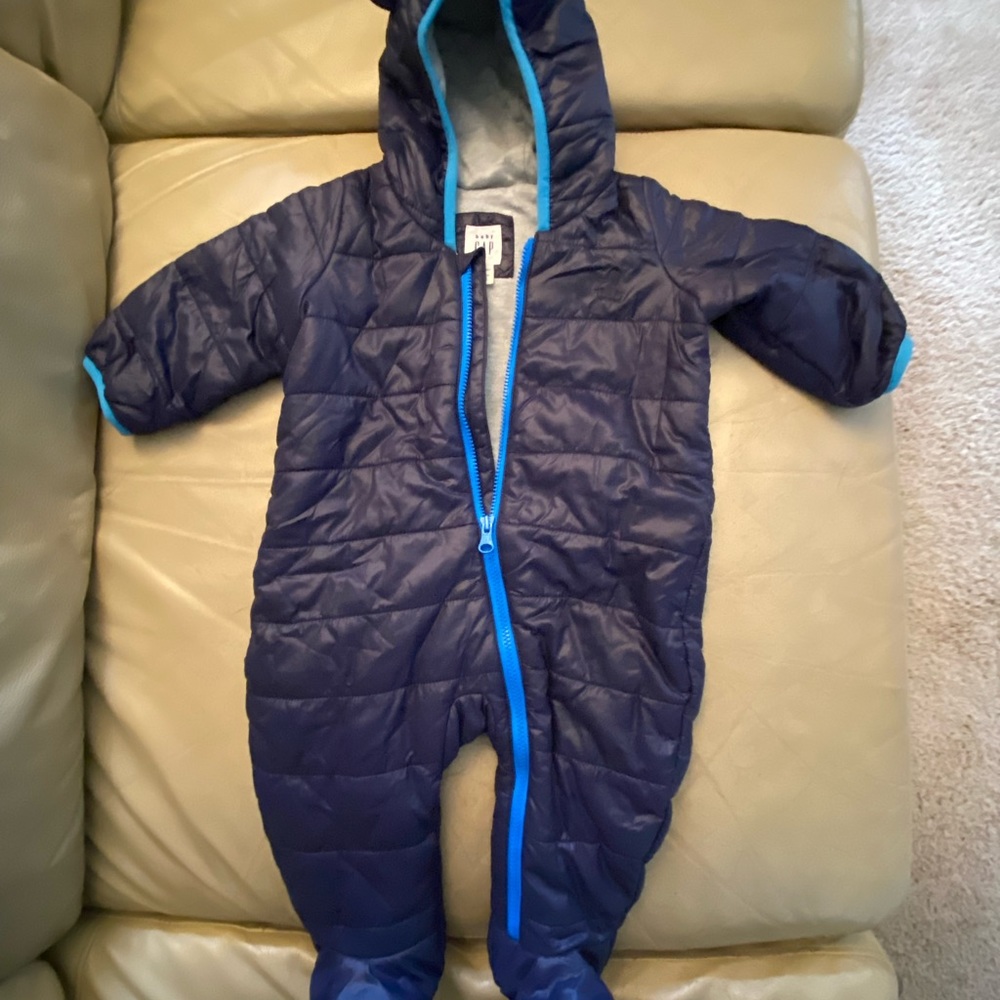Baby Gap Light Weight Snowsuit - size 3-6